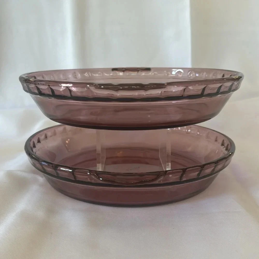 Pyrex Cranberry Glass 9.5” Set of 2 Fluted Pie Pans Crimped Deep Dish Plates 229 - Picture 5 of 6